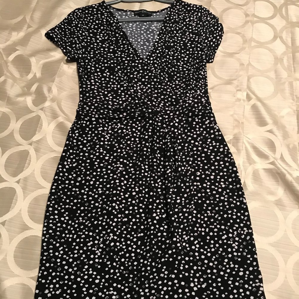 Pretty Dresses - Picture 4 of 9